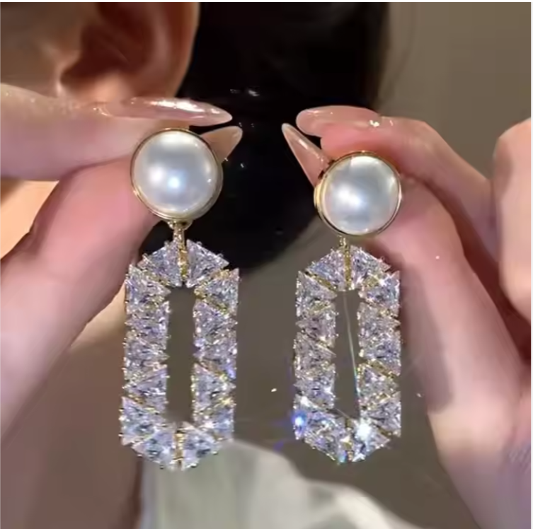 Oval Zircon Earrings